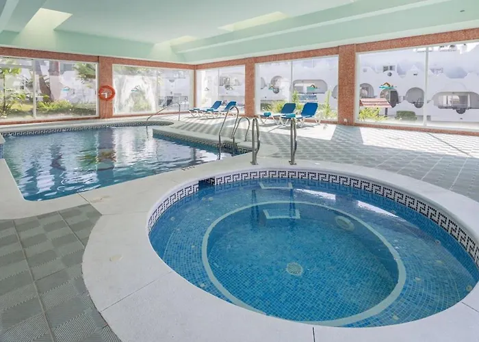 Casa Romero - Beautiful Villa, Corner By Pools,resort Facilities, Full Kitchen, 3 Terraces, Internet Villa Marbella