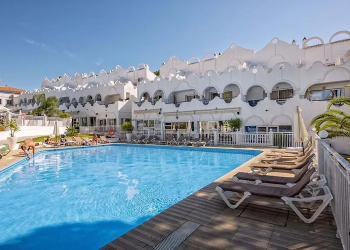 Villa Casa Romero - Beautiful Villa, Corner By Pools,resort Facilities, Full Kitchen, 3 Terraces, Internet *