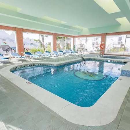 Villa Casa Romero - Beautiful Villa, Corner By Pools,resort Facilities, Full Kitchen, 3 Terraces, Internet