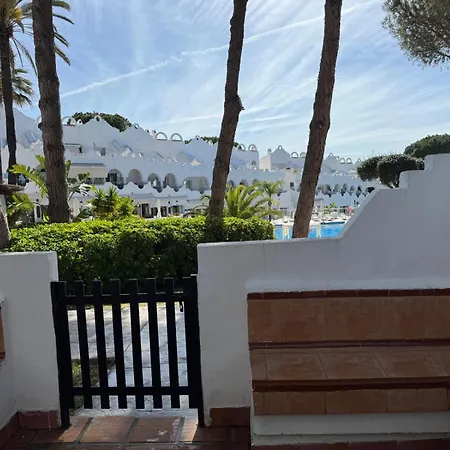 Villa Casa Romero - Beautiful Villa, Corner By Pools,resort Facilities, Full Kitchen, 3 Terraces, Internet