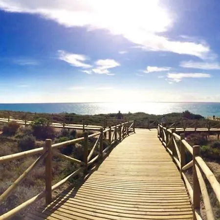 Villa Casa Romero - Beautiful Villa, Corner By Pools,resort Facilities, Full Kitchen, 3 Terraces, Internet Marbella